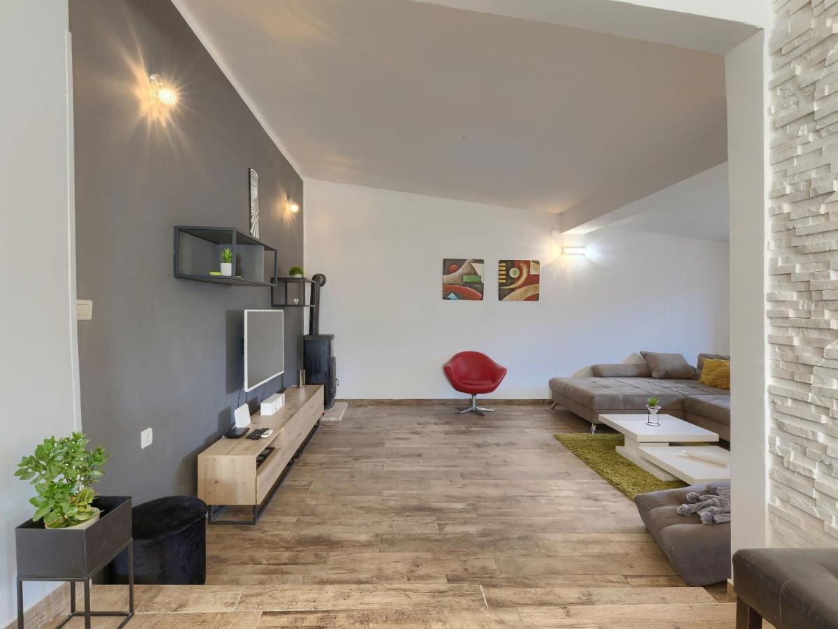 Holiday Home Alma By Interhome Šišan Εξωτερικό φωτογραφία