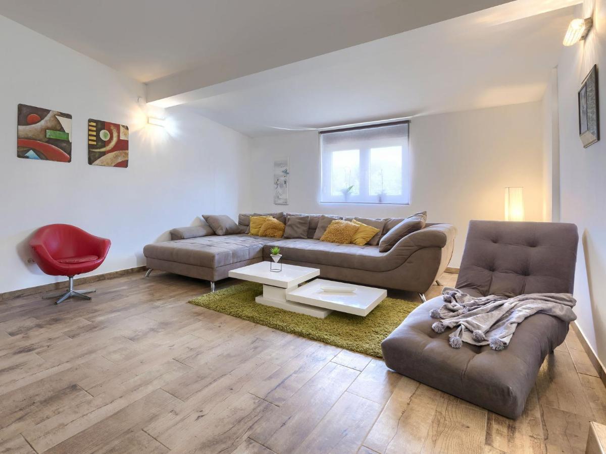 Holiday Home Alma By Interhome Šišan Εξωτερικό φωτογραφία