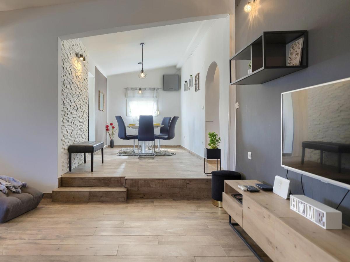 Holiday Home Alma By Interhome Šišan Εξωτερικό φωτογραφία