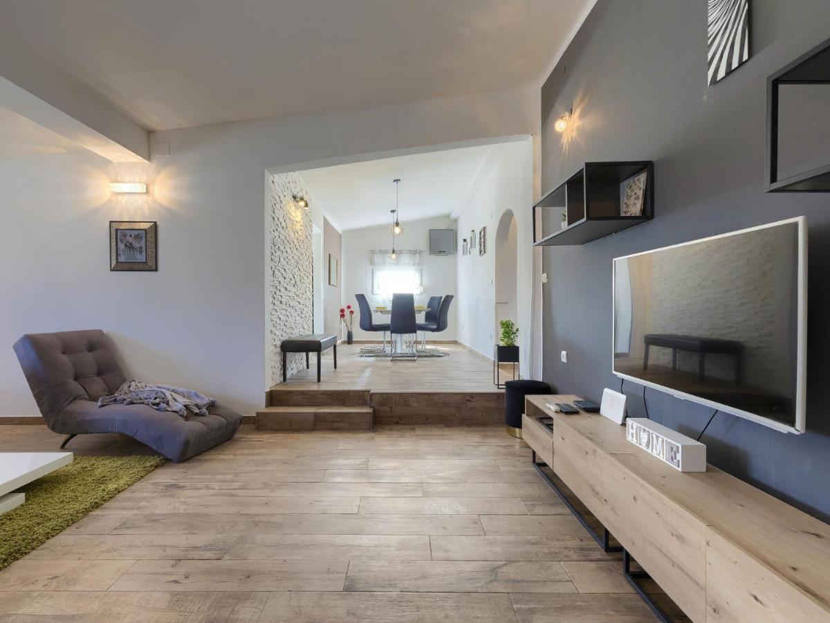 Holiday Home Alma By Interhome Šišan Εξωτερικό φωτογραφία